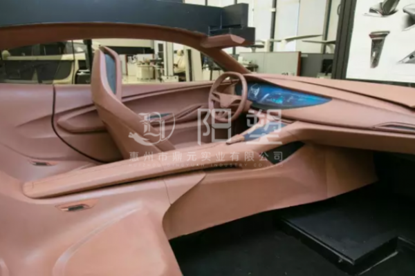  汽車設(shè)計過程：油泥雕塑，向油泥設(shè)計師致敬！