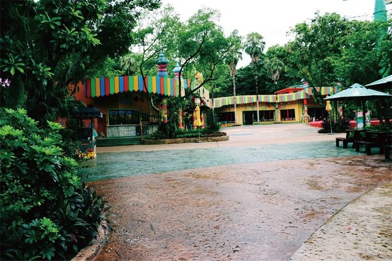 雕塑廠家制作，不飽和聚酯樹脂，石膏粉，雕塑泥，硅膠，硅橡膠，樹脂，玻璃鋼，樹脂工藝品，鼎元實業，鼎元陽塑